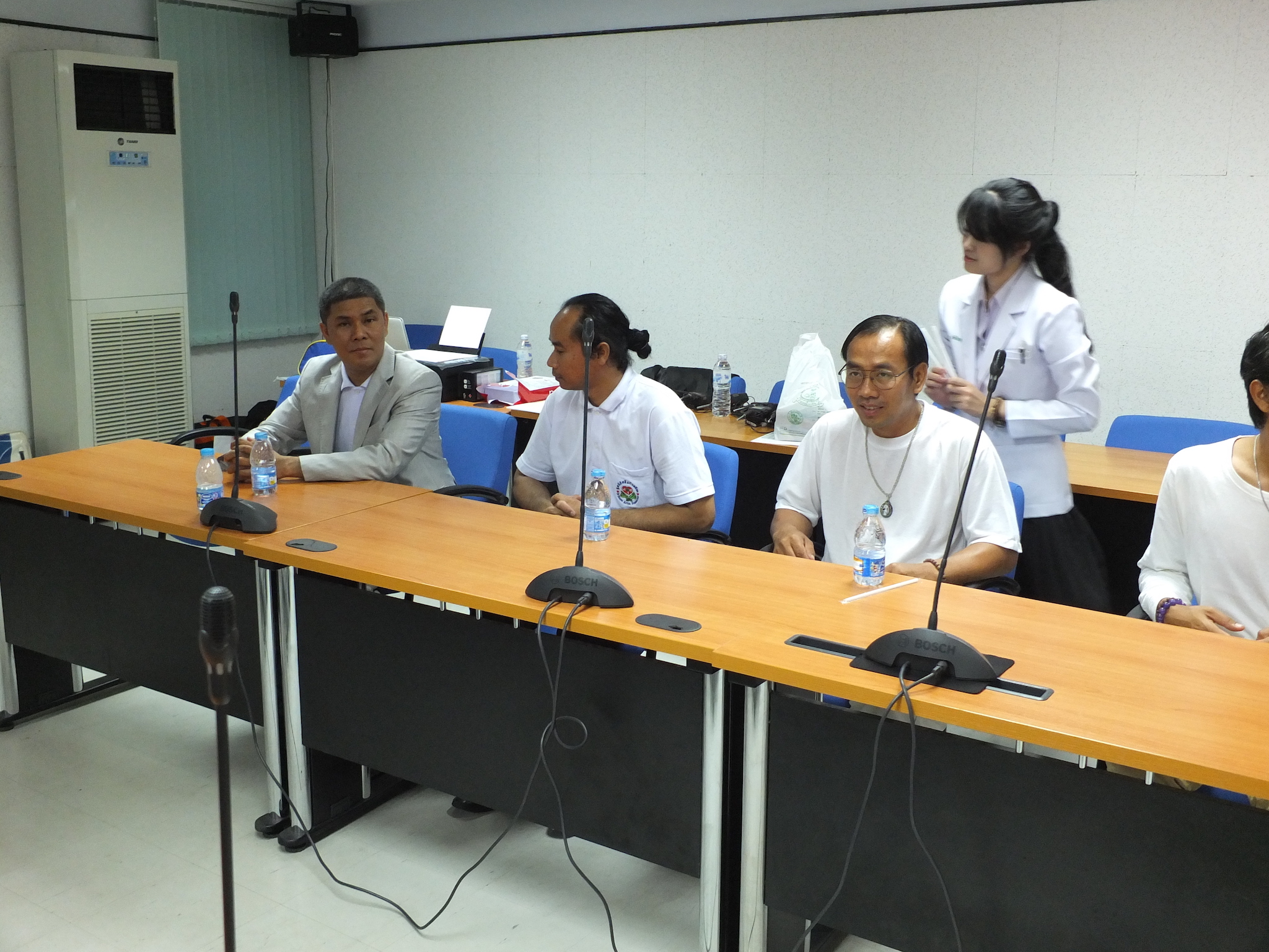 โครงการมอบทุนช่วยเหลือเครื่องมือแพทย์  วันที่ 19 กรกฎาคม 2558   ณ   สถานีวิทยุโทรทัศน์แห่งประเทศไทย  จังหวัดขอนแก่น สทท.11
